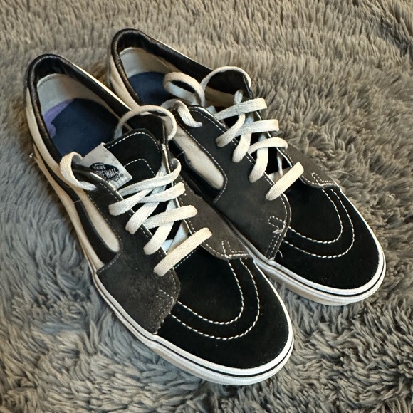 Vans Other - VANS
SK8-LOW
MENS SKATE SHOES Size 12